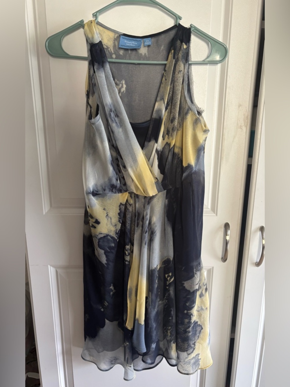 Simply Vera Vera Wang Sleeveless Wrap Dress - Size Small